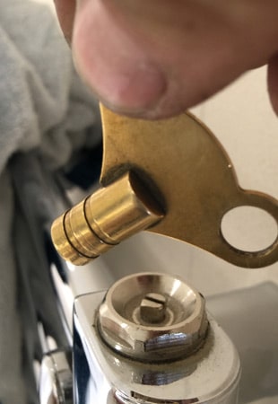 Radiator key